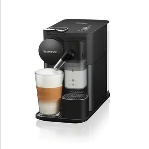 DeLonghi Nespresso Latissima One ☕️ w/ Pod Holder